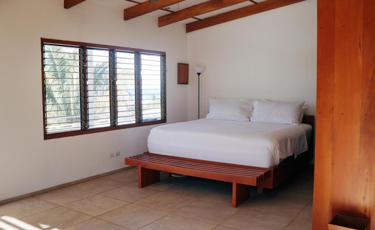Salvatierra Beachfront Hotel Puerto Coyote Luaran gambar